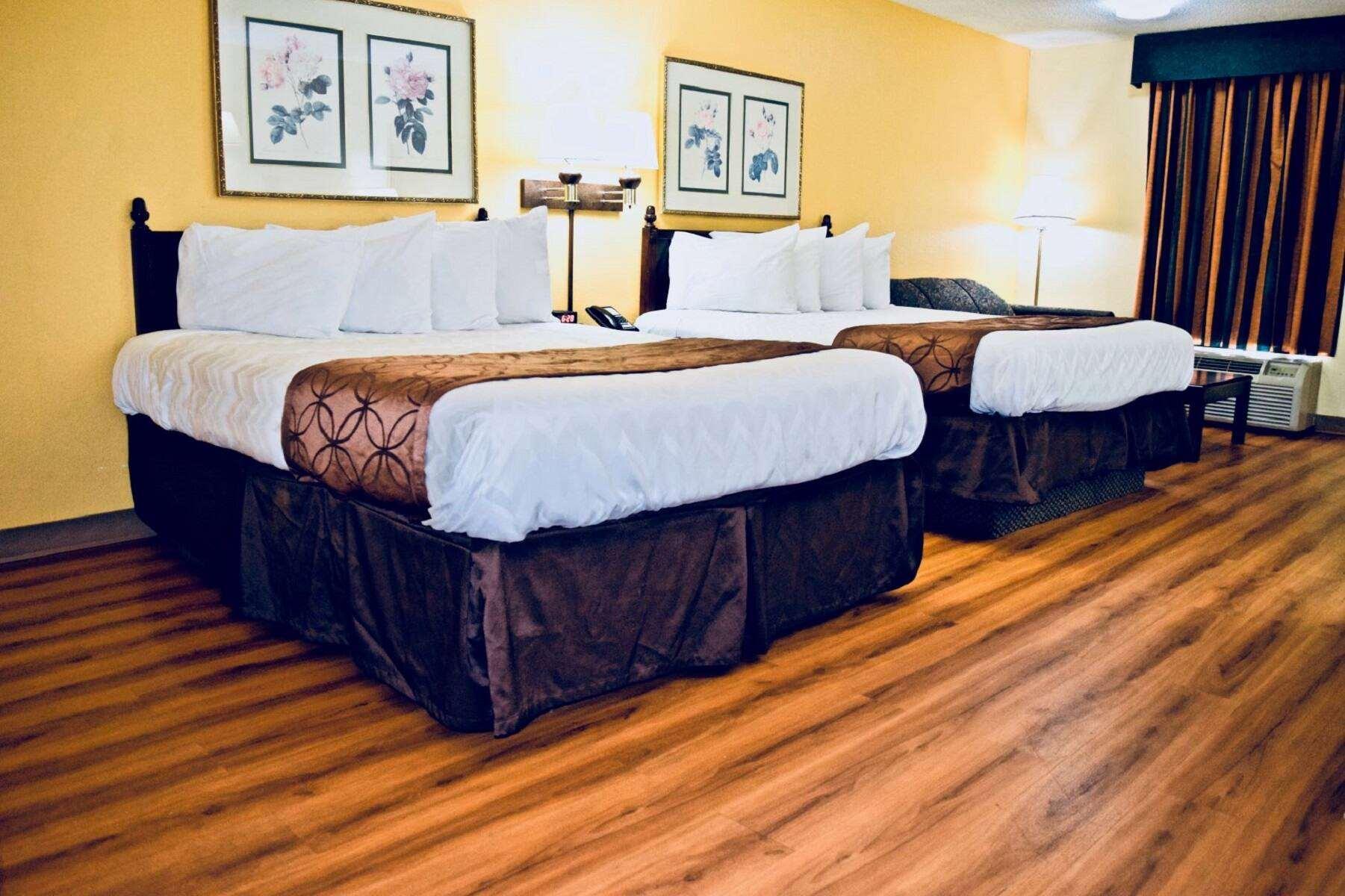 Days Inn By Wyndham Burleson Ft. Worth Kültér fotó